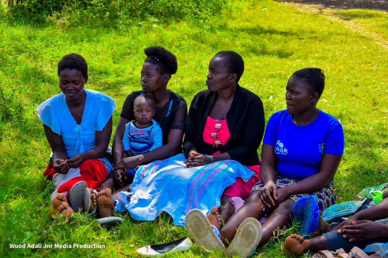 Young women in Kisumu